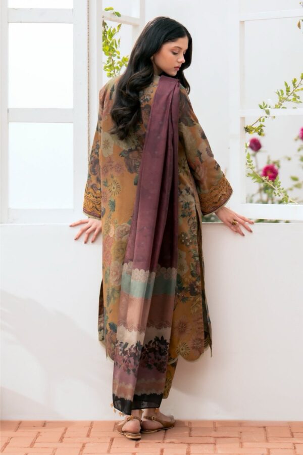 Baroque — 3pc on Fine Quality soft Digital Printed Karandi  with Soft Karandi Shawl - Image 2