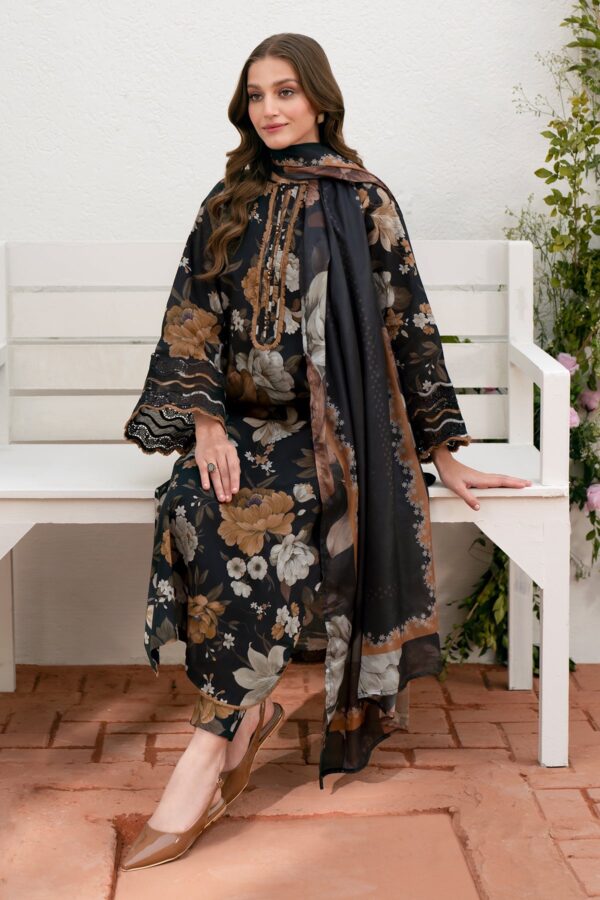 Baroque — 3pc on Fine Quality soft Digital Printed Karandi with Soft Karandi Shawl - Image 3